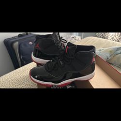 Jordan Bred 11s (AUTHENTIC) Size 11 In Men’s 