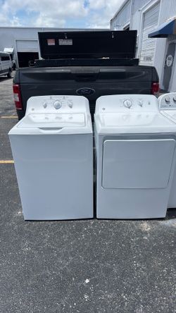 GE washer dryer set