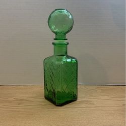 Emboli Green Art Glass Decanter With Stopper 11“ X 3 1/2” vintage L1