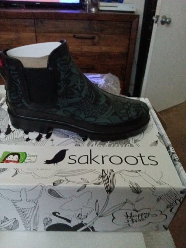 2omans Ràin Boots Size 6 Sak Roots From Kohl's
