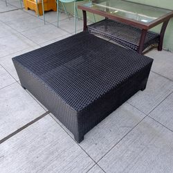 Synthetic Rattan Outdoor Coffee Table Ottoman
