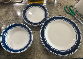 Mainstays Dinnerware set 11 pcs