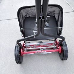 CRAFTSMAN 14-in 5 Reel Lawn Mower with bagger