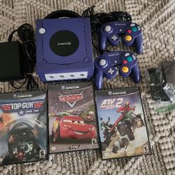 Nintendo GameCube Purple Console Bundle 