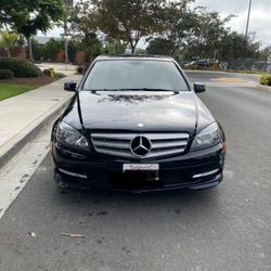 2011 Mercedes C300