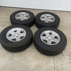 4 - 255/75r17 5x5 5x127 Jeep Wrangler Rims 17 Inch Wheels With Good Tires Treads