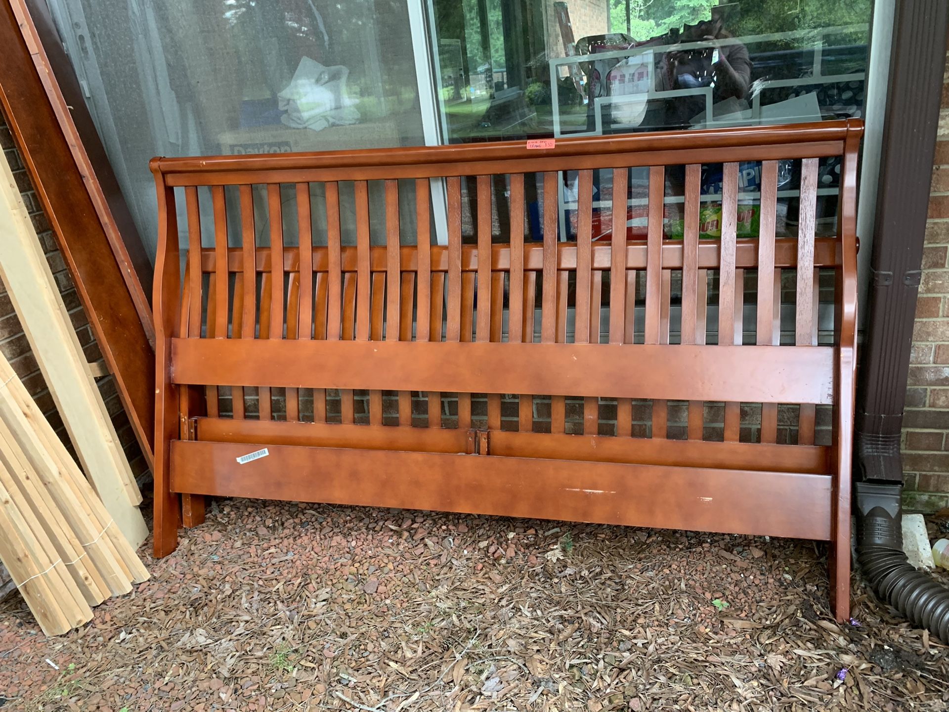 King size headboard/footboard for Sale in Salisbury, NC OfferUp