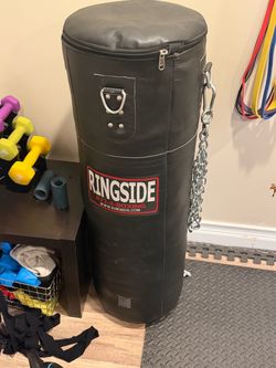 Heavy Bag: Boxing punching bag
