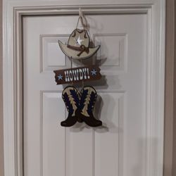 Cute Hanging Cowboy Sign! Like New!
