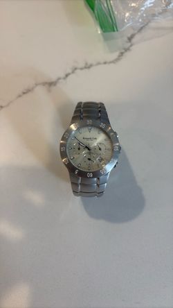Kenneth Cole watch