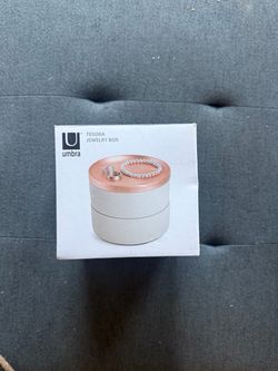 Tesora Jewelry Box