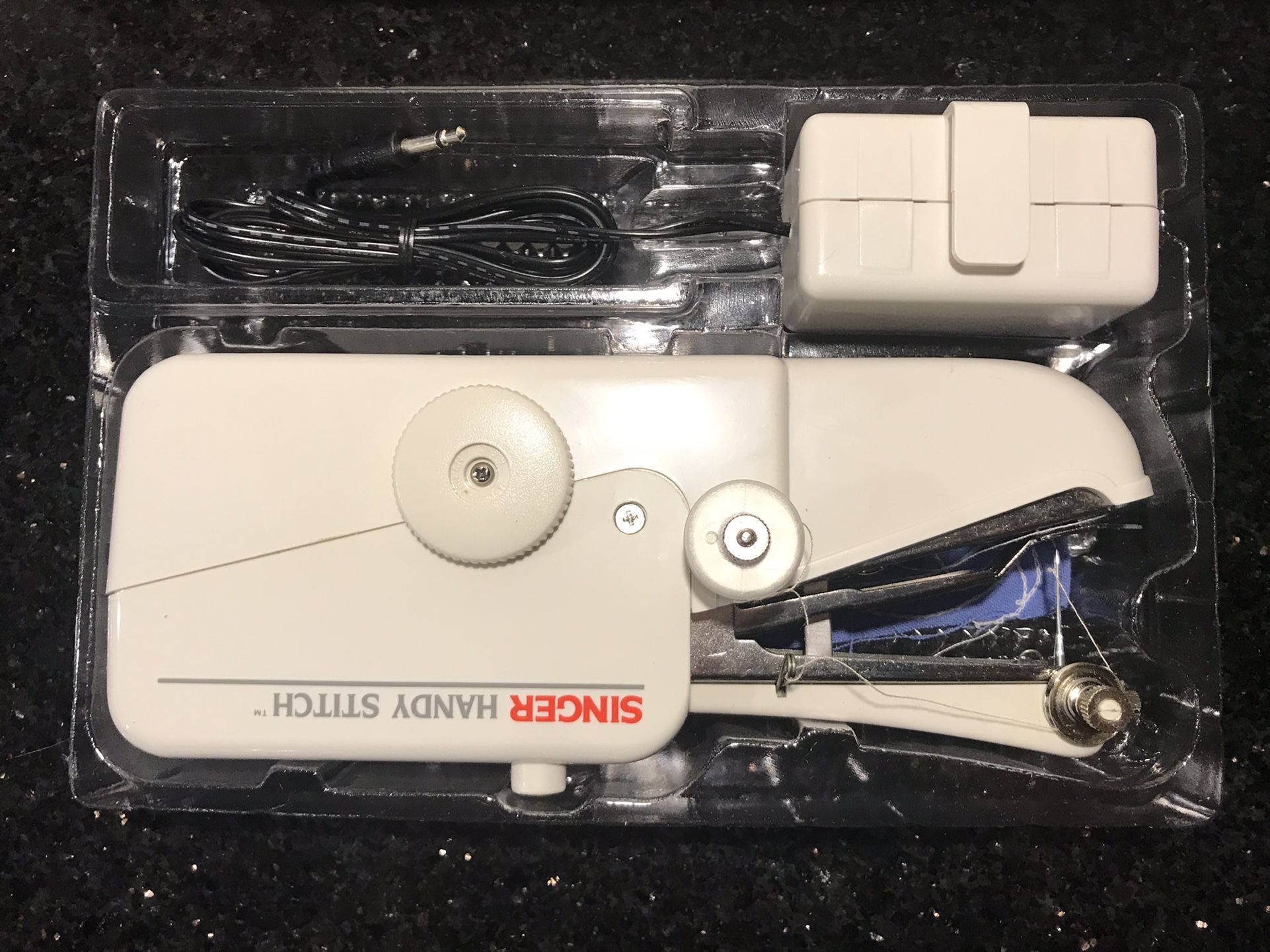 Singer Handy Stitch Sewing Machine