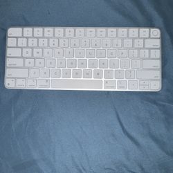 Magic Keyboard 