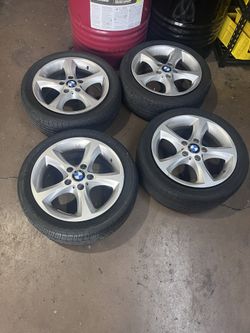 4 wheels and tires 205/50/17 for BMW wheels 17 