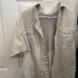 Columbia Menswear Light Tan Shirt