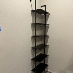 Ladder Bookshelf