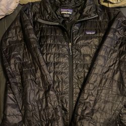 Brand New Men’s Medium Patagonia 