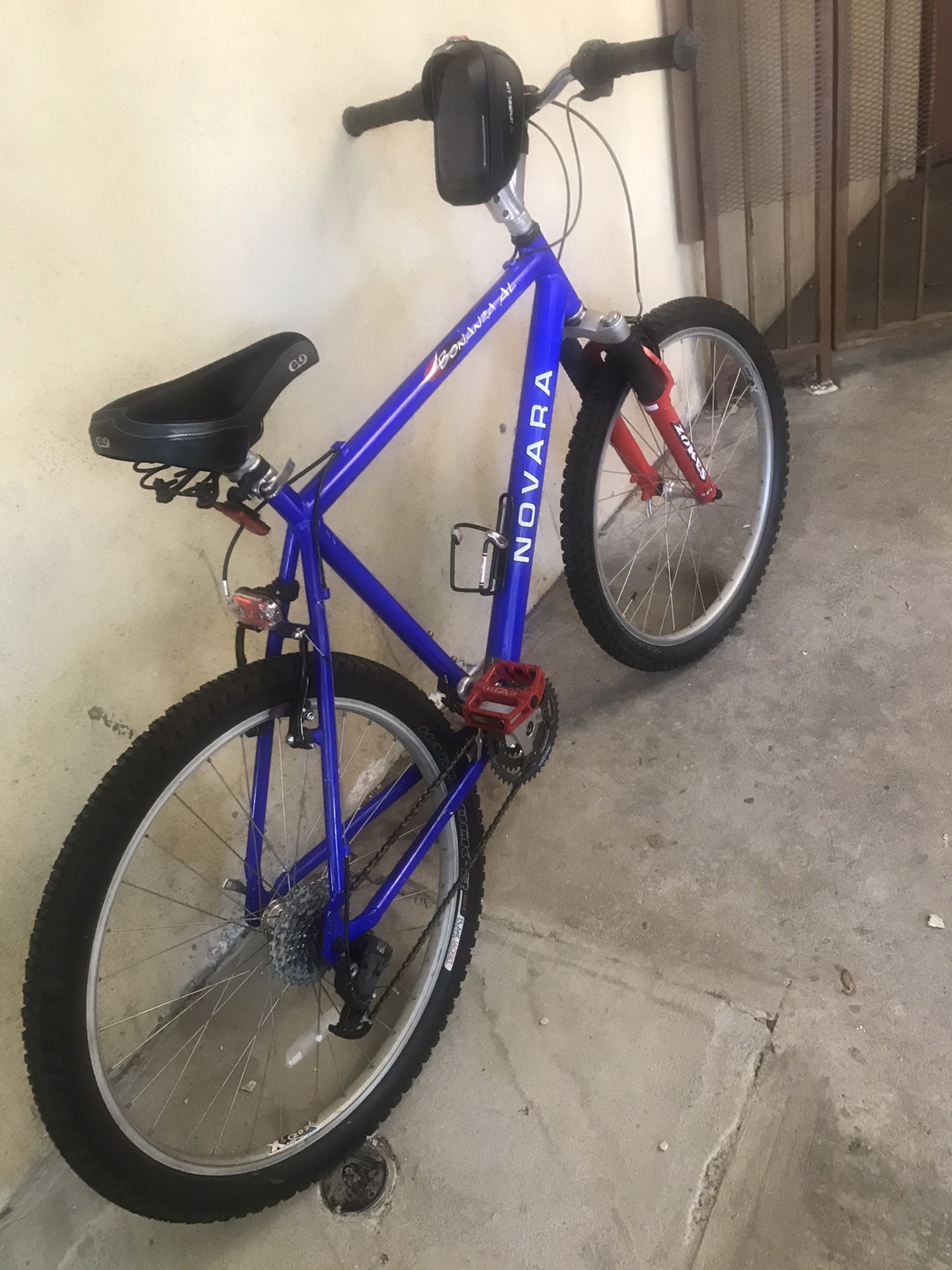 Arresteren Wiskundige omroeper Novara Bonanza AL Mountain Bike 20 Inch Frame 26' Wheels In Really Good  Conditions No Rust Very Clean for Sale in Beverly Hills, CA - OfferUp