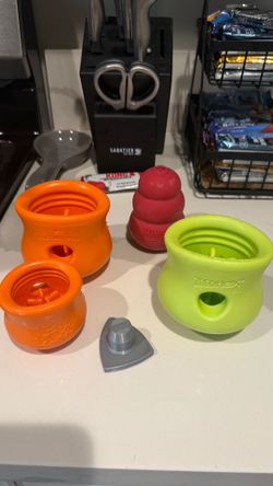 Treat Dispensing Dog Chew Toys