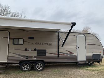 2016 Grey Wolf 26ft