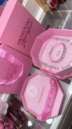 Swarovski Ariana grande set