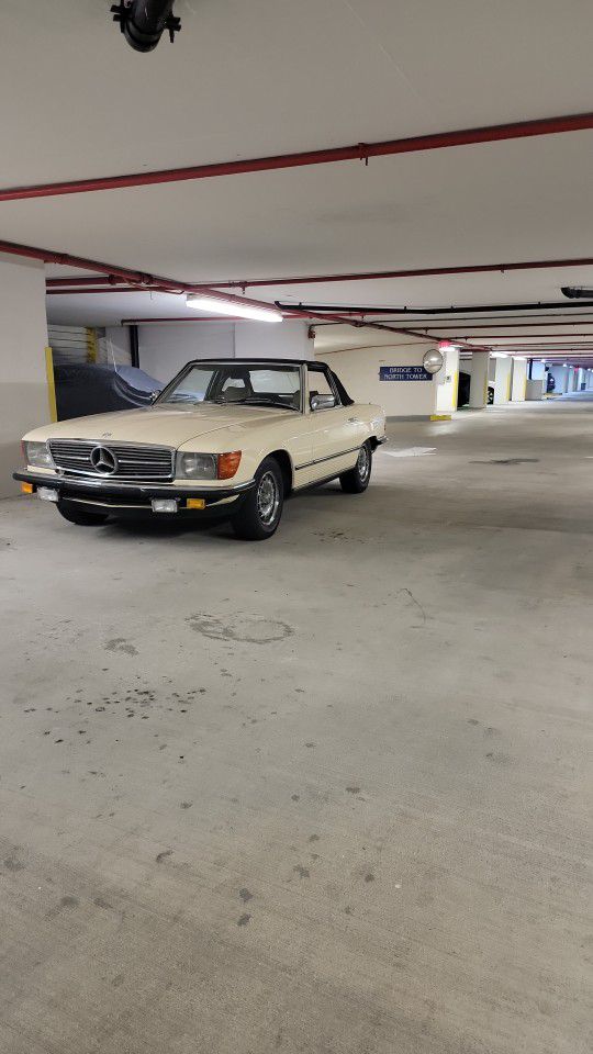 1984 Mercedes-Benz 380