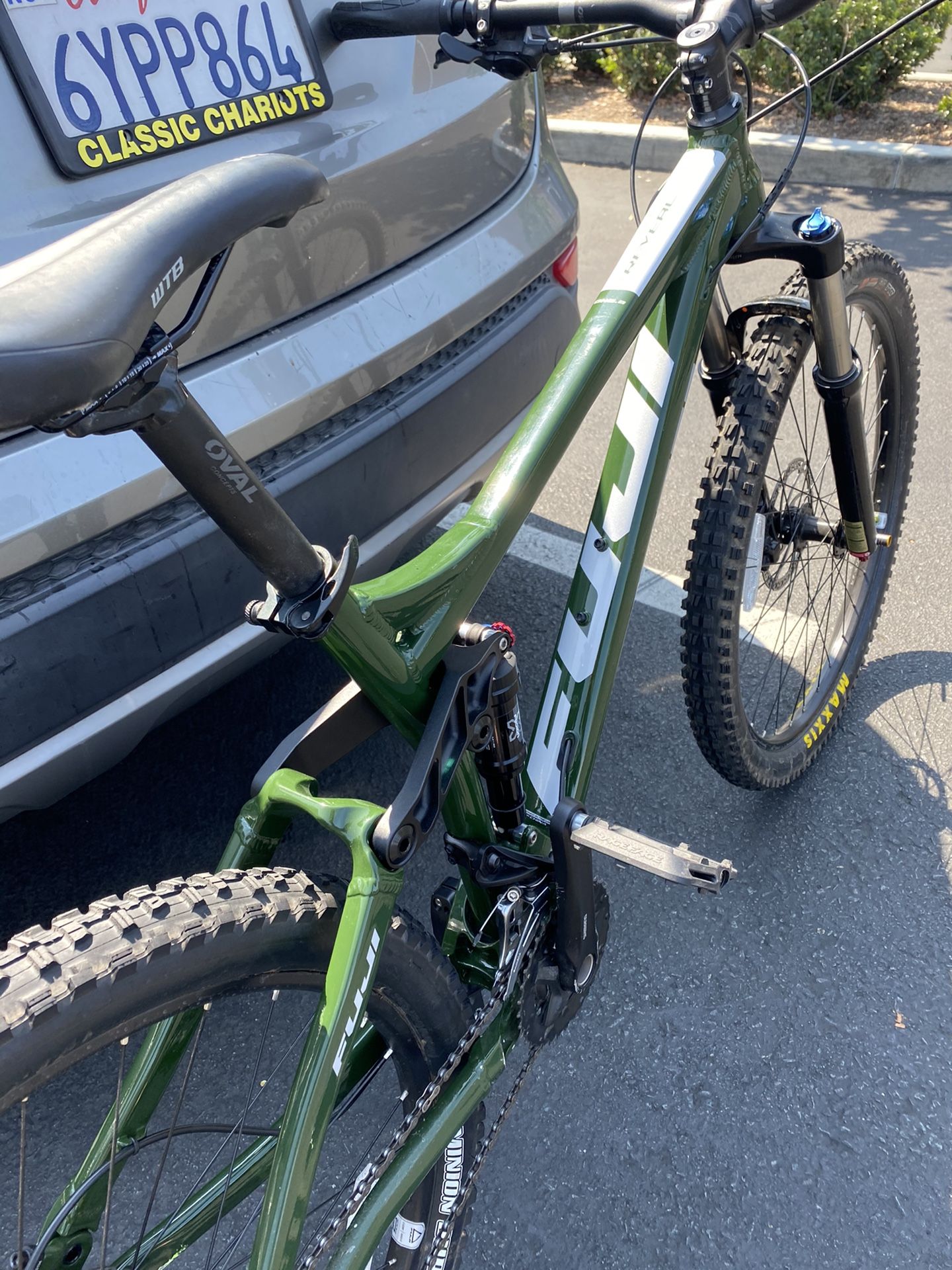 fuji full suspension mountain bike