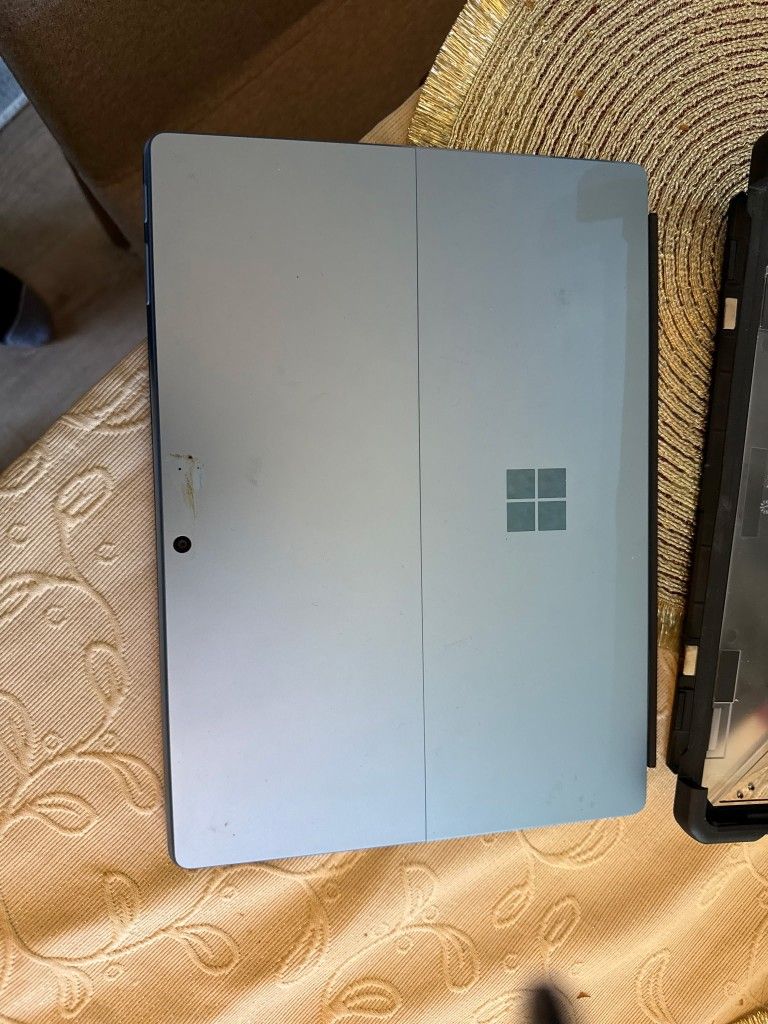 Microsoft Surface Pro 9