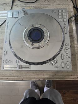 Technics sl-dz 1200 turn table