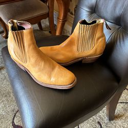Men’s Mexican Boots.  Asking 