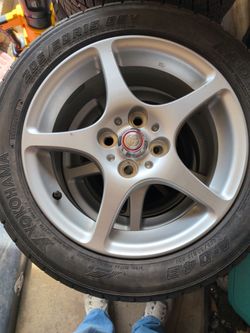 Toyota 15" Alloy Wheel with Yokohama Tire
