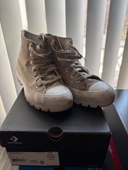 Women’s converse size 6