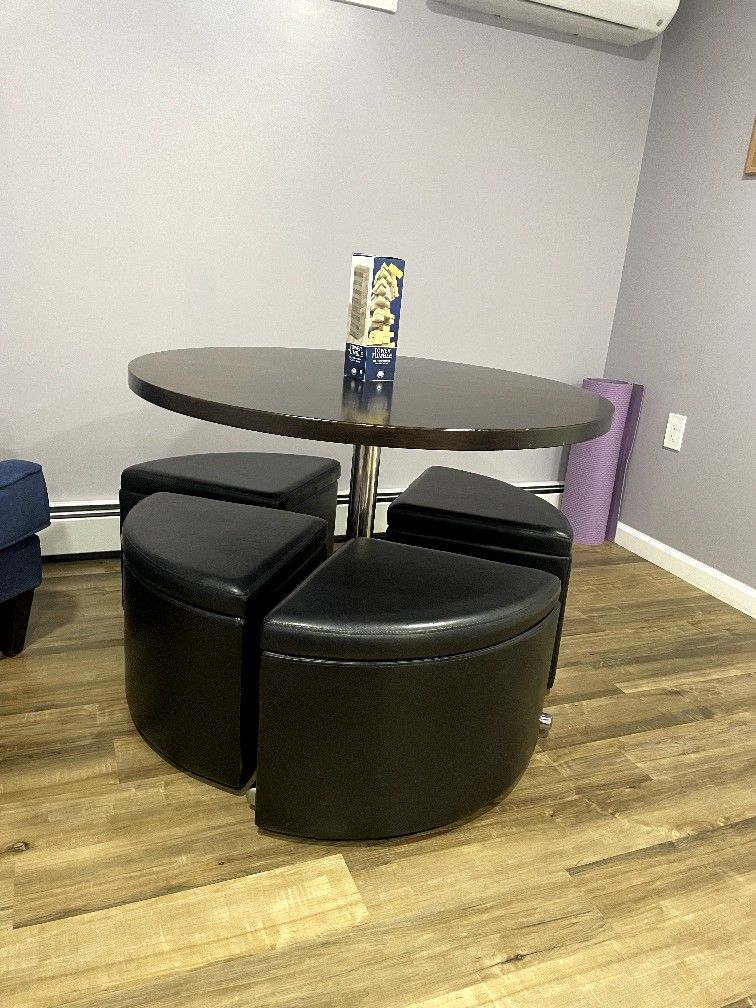 Card Tanle And Storage