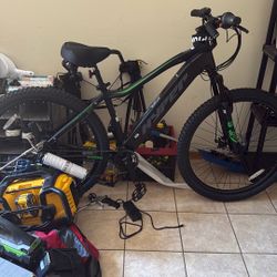 E Bike Hyper Shimano 36 Volts 20 Miles Per Hour