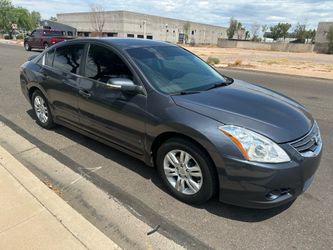 2012 Nissan Altima leather interior