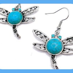 New Beautiful Turquoise Rhinestone Dragonfly Earrings
