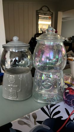 Gumball machine jars