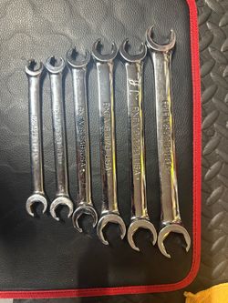 Snap on line wrench set- metric