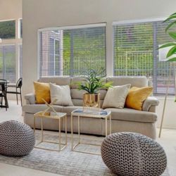 2 Sofas