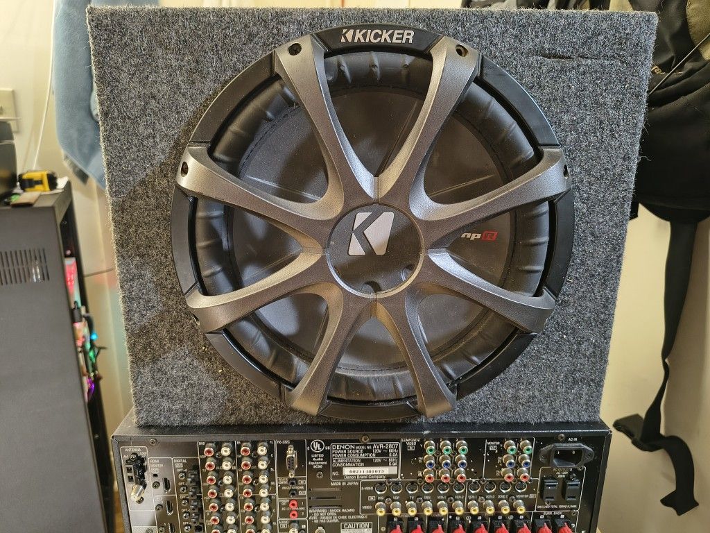 12' Kicker Unported LIKE NEW NEVER USED