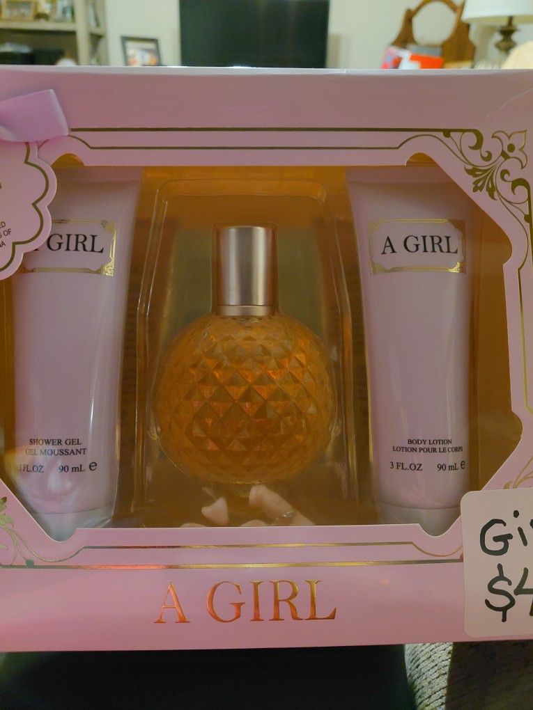 A Girl Perfume Gift Set