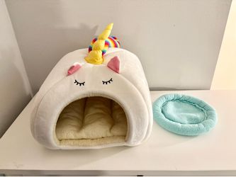 Small Pet Bed with additional cushion