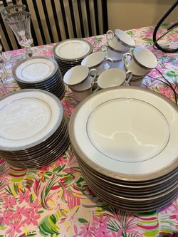Noritake Crestwood Platinum 70+ Piece Set - Service for 12 with Wine Stemware & Serving Bowls