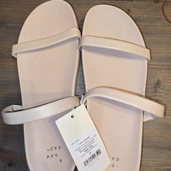 A New Day Nadine Sandals Size 7