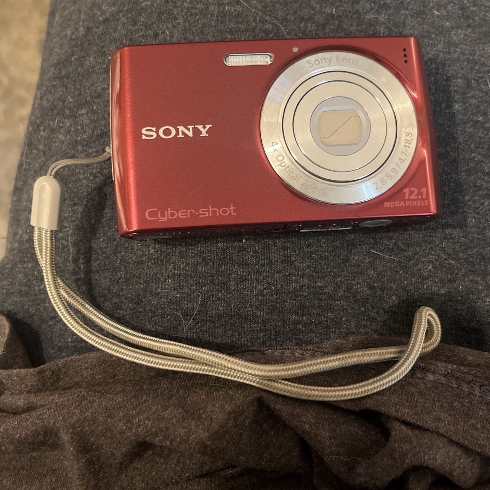 Sony Cyber-shot (Dark Red)