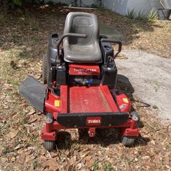 Land Mower Zero Turn TORO SS 4235 Working Good, Trabajando Muy Bien, Kendall West Area