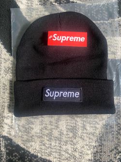 Supreme New Era Beanie Black