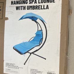 Hanging Lounge 