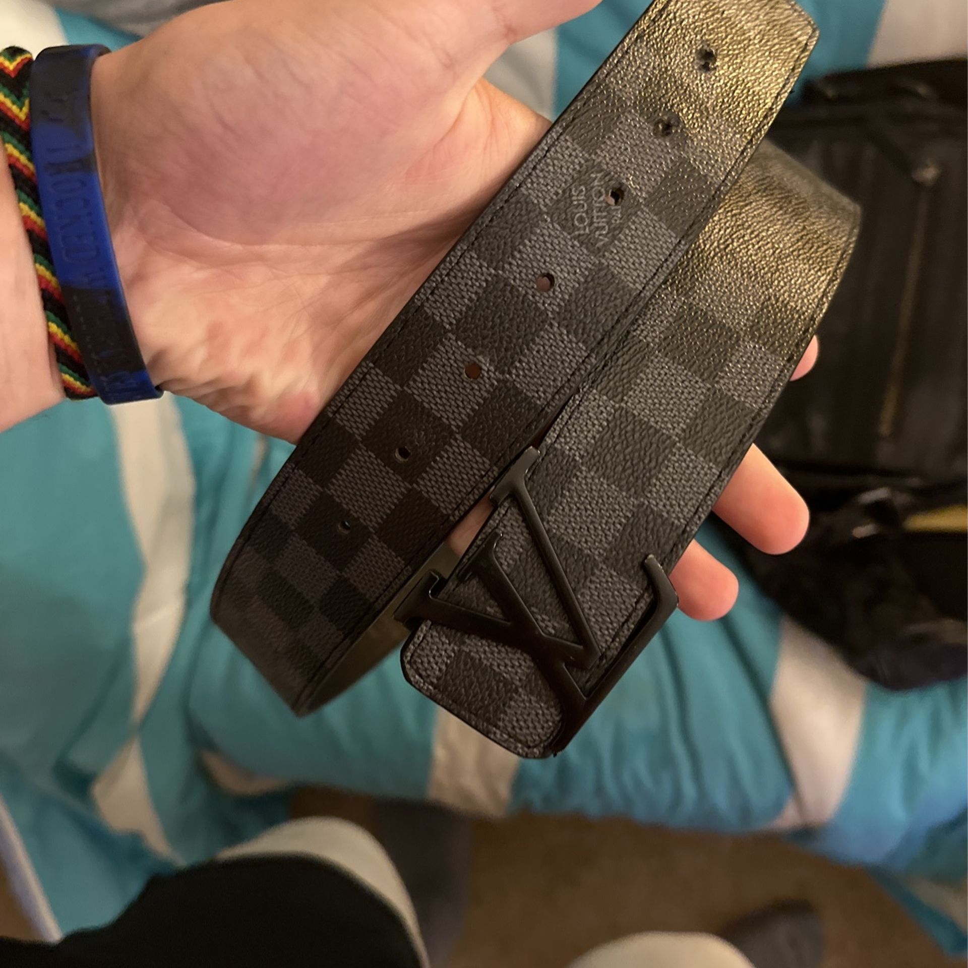 louis vuitton belt sz 28-36