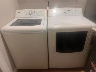 Kenmore Washer and dryer combo $300